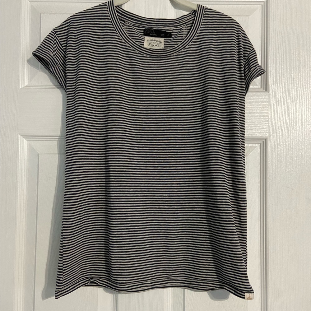 PRANA cozy up tee shirt